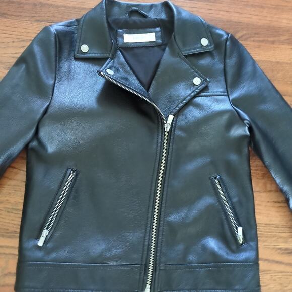 Girls Mango Faux Leather Long sleeve biker Jacket  black  kids size 9/10 EUC - Picture 3 of 6